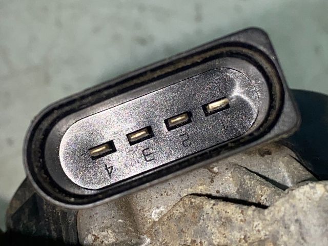 bontott OPEL CORSA D Első Ablaktörlő Szerkezet Motorral