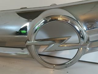 bontott OPEL CORSA D Első Embléma