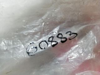 bontott OPEL CORSA D Első Lökhárító Alsó Középső Díszrács