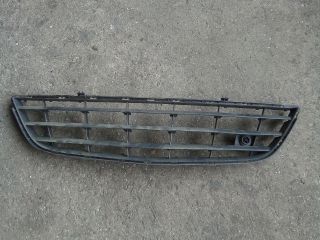 bontott OPEL CORSA D Első Lökhárító Alsó Középső Díszrács