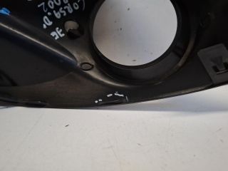 bontott OPEL CORSA D Első Lökhárító Jobb Díszrács