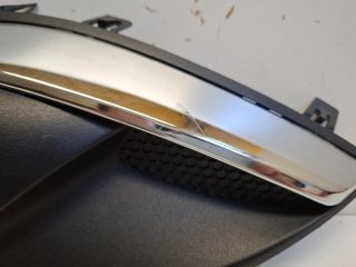 bontott OPEL CORSA D Első Lökhárító Jobb Díszrács