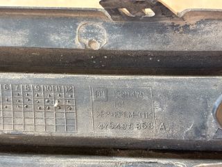 bontott OPEL CORSA D Első Lökhárító Jobb Díszrács