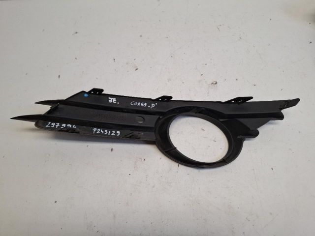 bontott OPEL CORSA D Első Lökhárító Jobb Díszrács