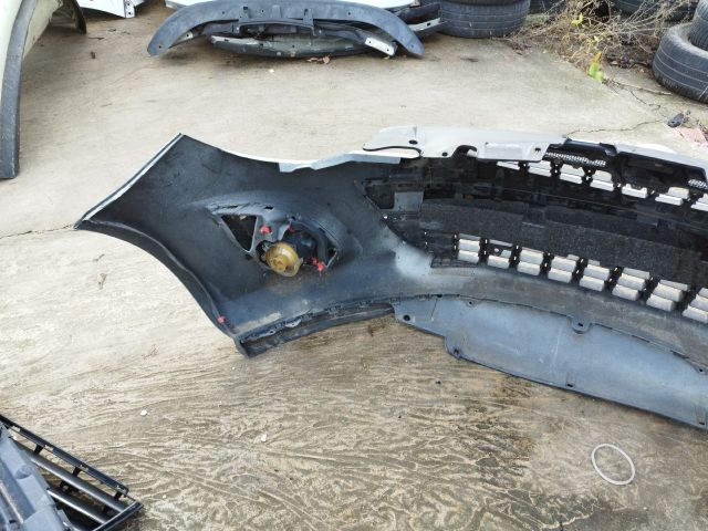 bontott OPEL CORSA D Első Lökhárító (Részeivel)