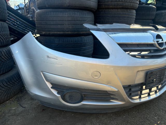 bontott OPEL CORSA D Első Lökhárító (Részeivel)