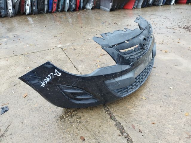 bontott OPEL CORSA D Első Lökhárító (Részeivel)