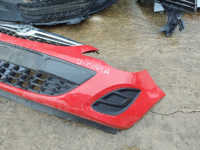 bontott OPEL CORSA D Első Lökhárító (Részeivel)