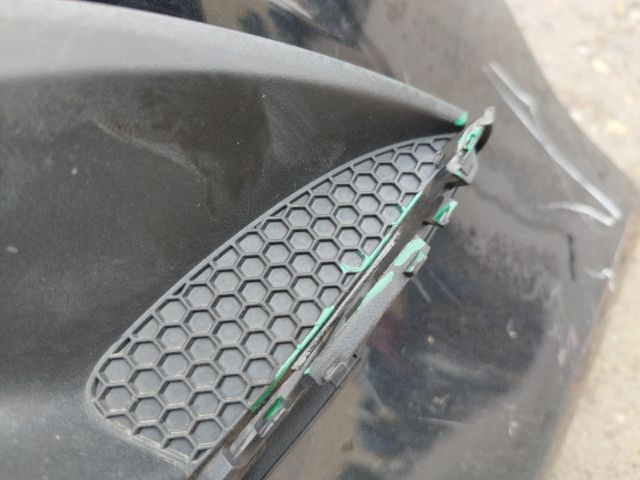 bontott OPEL CORSA D Első Lökhárító (Részeivel)