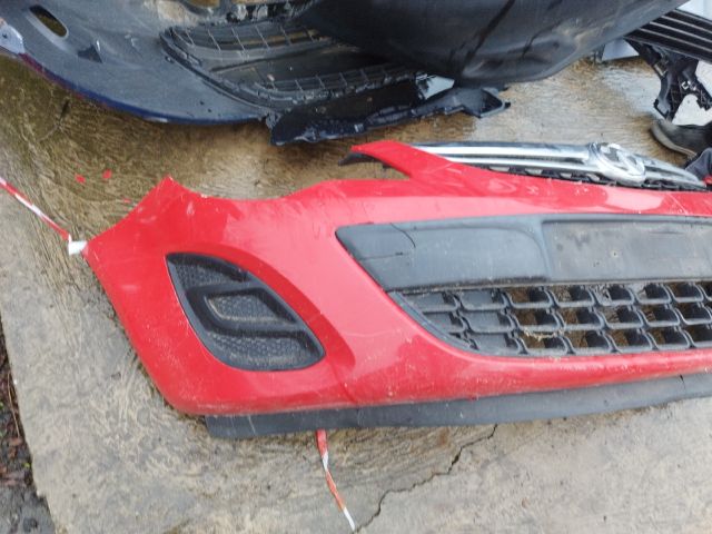 bontott OPEL CORSA D Első Lökhárító (Részeivel)