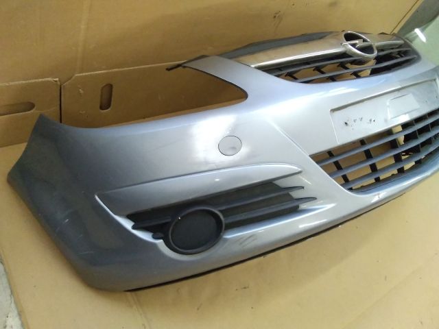 bontott OPEL CORSA D Első Lökhárító (Részeivel)