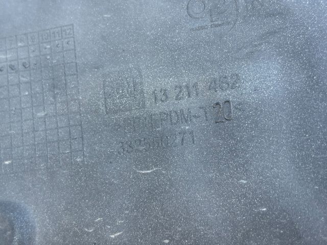 bontott OPEL CORSA D Első Lökhárító (Részeivel)