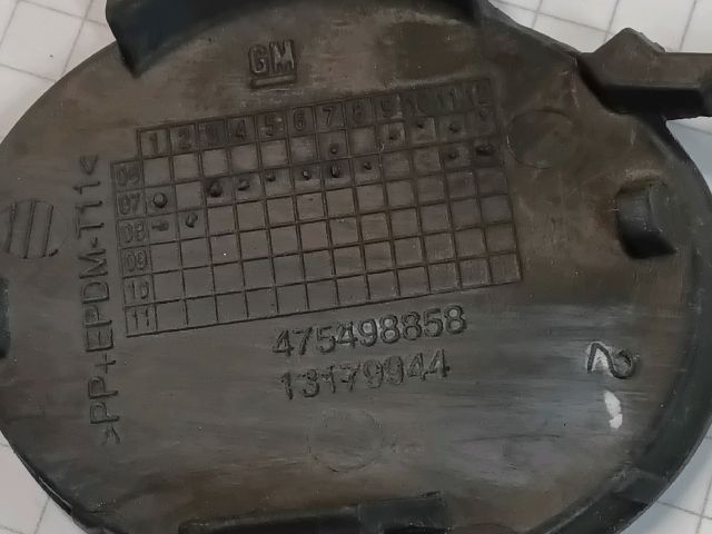 bontott OPEL CORSA D Első Vonószem Burkolat