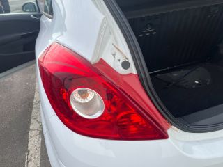 bontott OPEL CORSA D Felső Hűtőburkolat