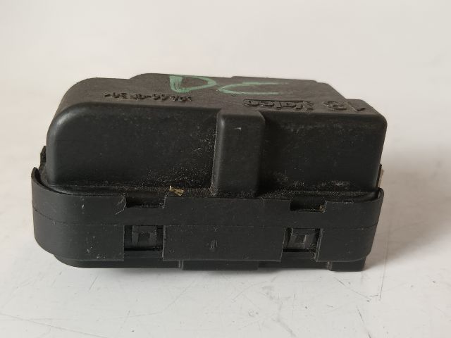 bontott OPEL CORSA D Fényszórómagasság Állító Motor (Pozíciófüggetlen)