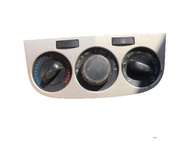bontott OPEL CORSA D Fűtéskapcsoló (Nem klímás)