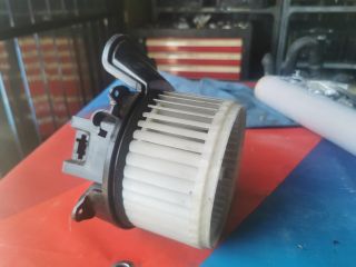 bontott OPEL CORSA D Fűtőmotor (Klímás)