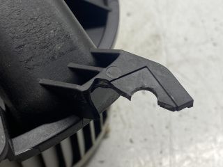 bontott OPEL CORSA D Fűtőmotor (Klímás)