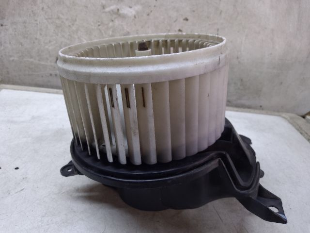 bontott OPEL CORSA D Fűtőmotor (Klímás)