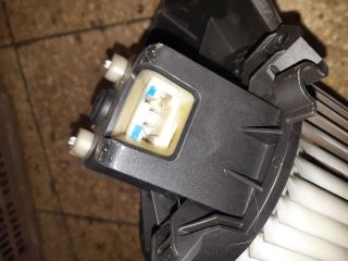 bontott OPEL CORSA D Fűtőmotor (Klímás)