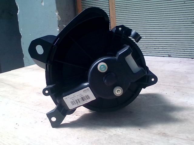 bontott OPEL CORSA D Fűtőmotor (Nem klímás)