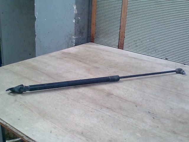 bontott OPEL CORSA D Gázrugós Kitámasztó Teleszkóp Csomagtérajtó Bal