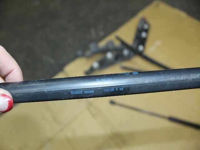 bontott OPEL CORSA D Gázrugós Kitámasztó Teleszkóp Pár Csomagtérajtó