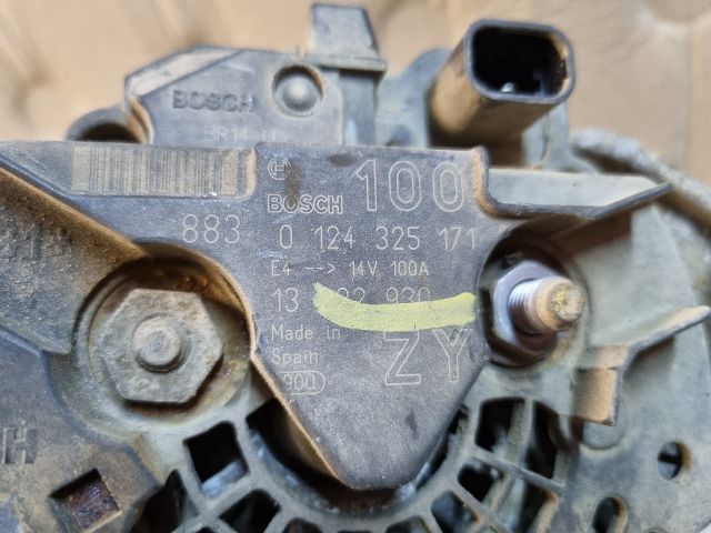 bontott OPEL CORSA D Generátor