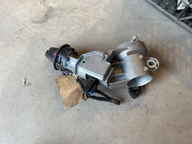 bontott OPEL CORSA D Gyújtáskapcsoló