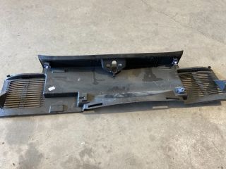 bontott OPEL CORSA D Hátfal Burkolat