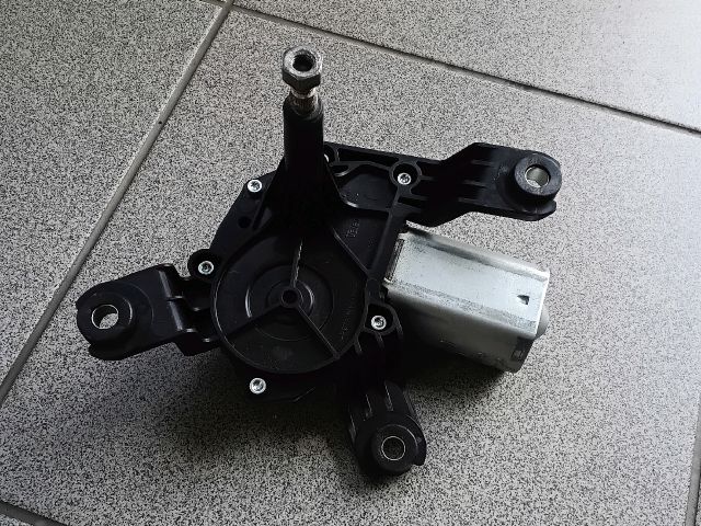 bontott OPEL CORSA D Hátsó Ablaktörlő Motor