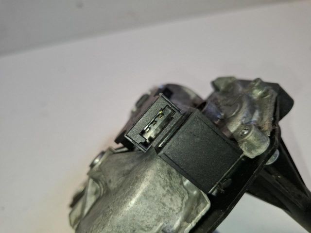 bontott OPEL CORSA D Hátsó Ablaktörlő Motor