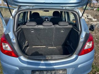 bontott OPEL CORSA D Hátsó középső Biztonsági Öv Csat