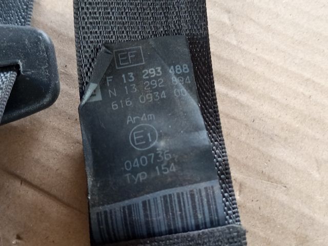 bontott OPEL CORSA D Hátsó középső Biztonsági Öv