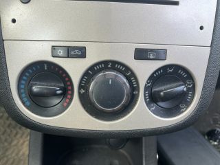 bontott OPEL CORSA D Hátsó Lökhárító Merevítő (Fém)