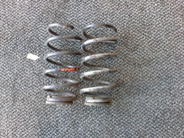 bontott OPEL CORSA D Hátsó Rugó Pár