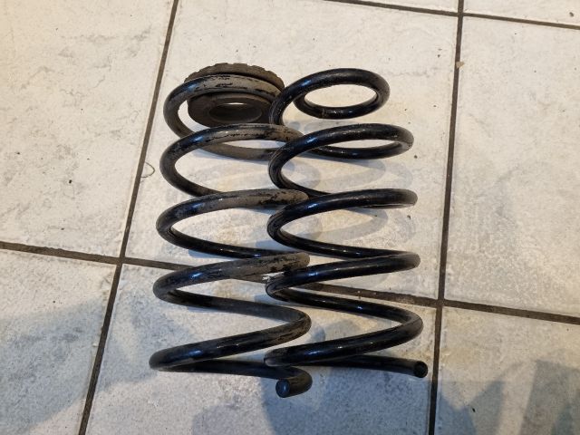 bontott OPEL CORSA D Hátsó Rugó Pár