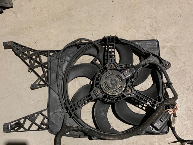 bontott OPEL CORSA D Hűtő Ventilátor(ok), Radiátor(ok) Szett