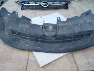 bontott OPEL CORSA D Hűtőrács