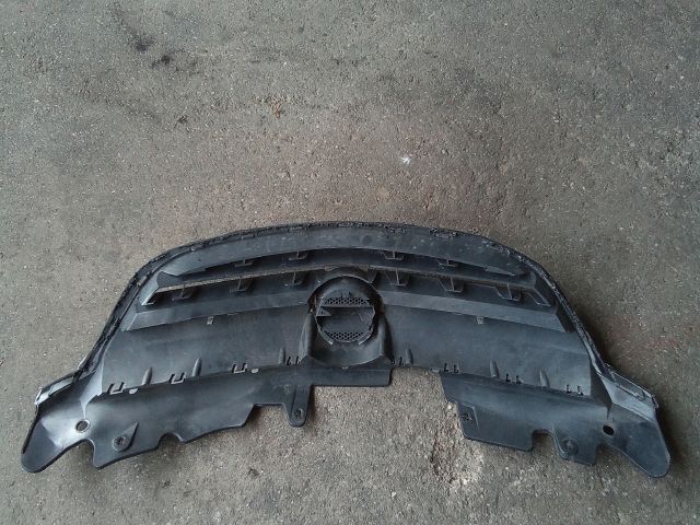bontott OPEL CORSA D Hűtőrács