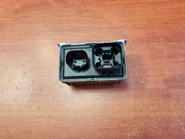 bontott OPEL CORSA D Izzító Relé