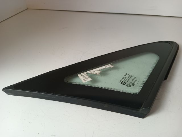 bontott OPEL CORSA D Jobb A Oszlop Oldalablak Üveg