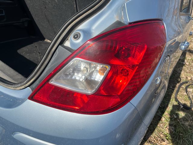 bontott OPEL CORSA D Jobb B Oszlop Burkolat