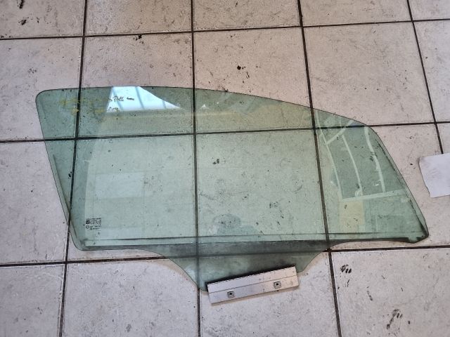 bontott OPEL CORSA D Jobb első Ablak