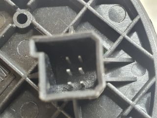 bontott OPEL CORSA D Jobb első Ablakemelő Kapcsoló