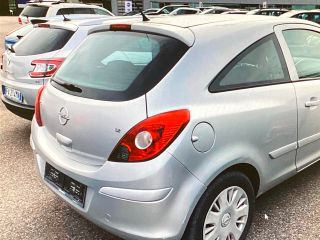 bontott OPEL CORSA D Jobb első Ablakemelő Kapcsoló