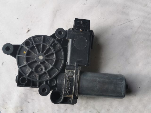 bontott OPEL CORSA D Jobb első Ablakemelő Motor