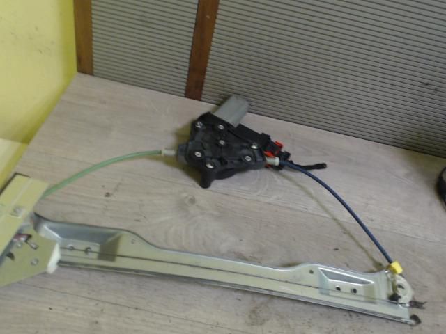 bontott OPEL CORSA D Jobb első Ablakemelő Szerkezet (Elektromos)