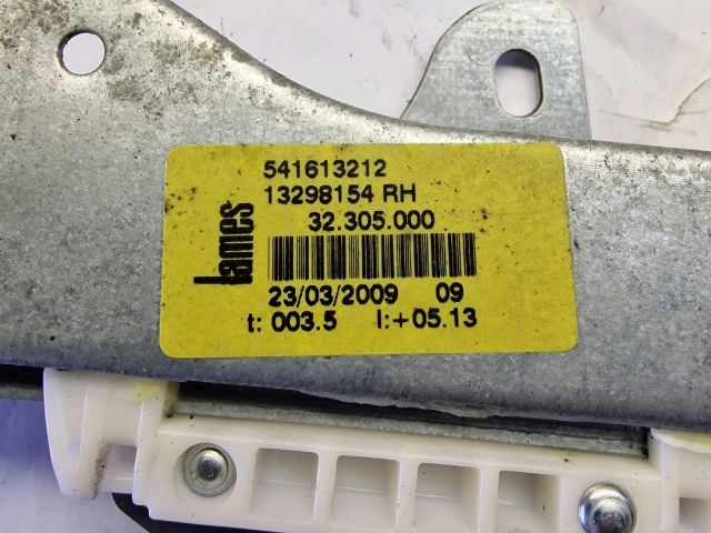 bontott OPEL CORSA D Jobb első Ablakemelő Szerkezet (Elektromos)