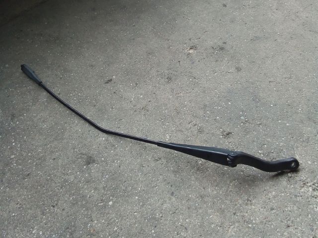 bontott OPEL CORSA D Jobb első Ablaktörlő Kar